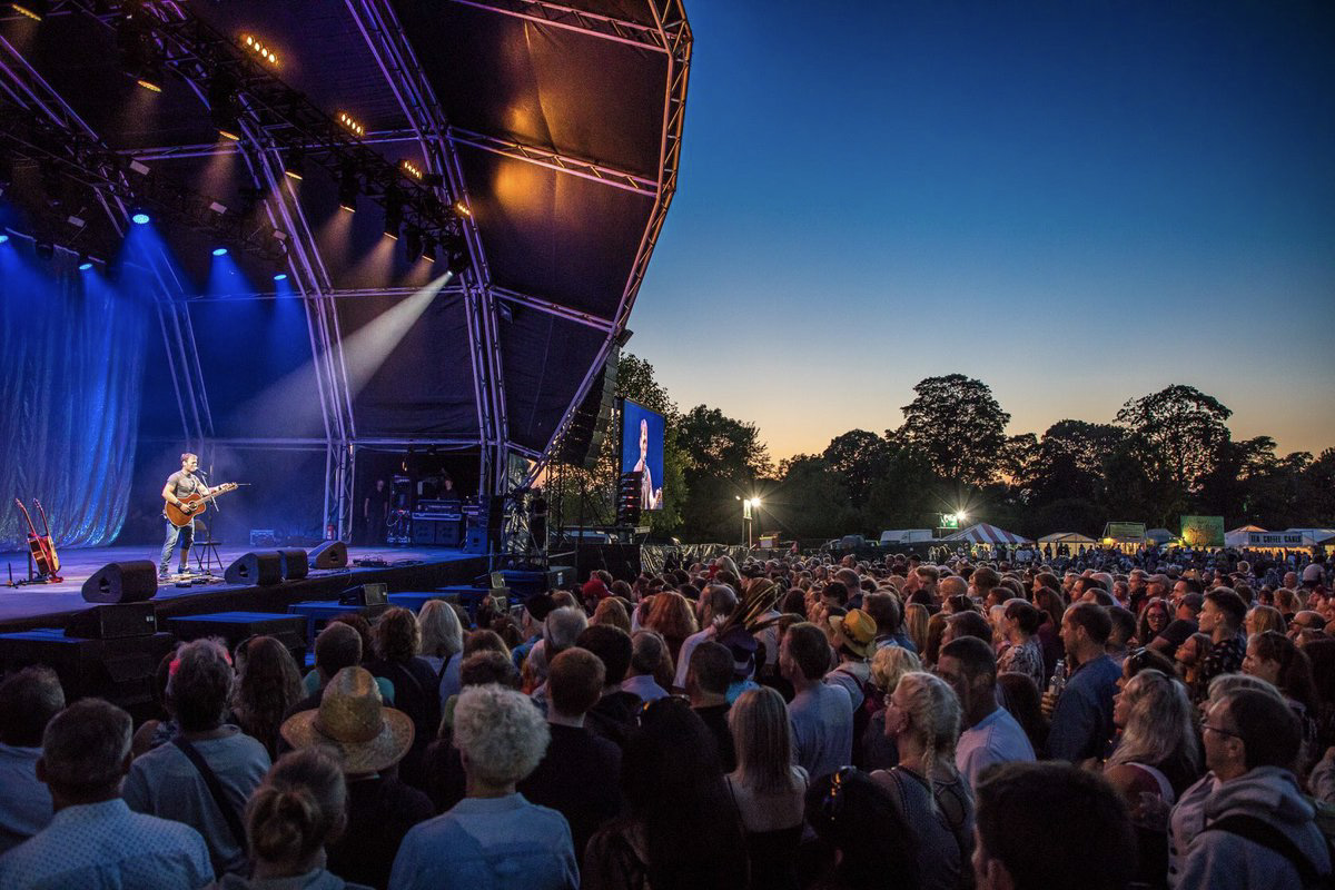 Glastonbury - Glasto Extravaganza