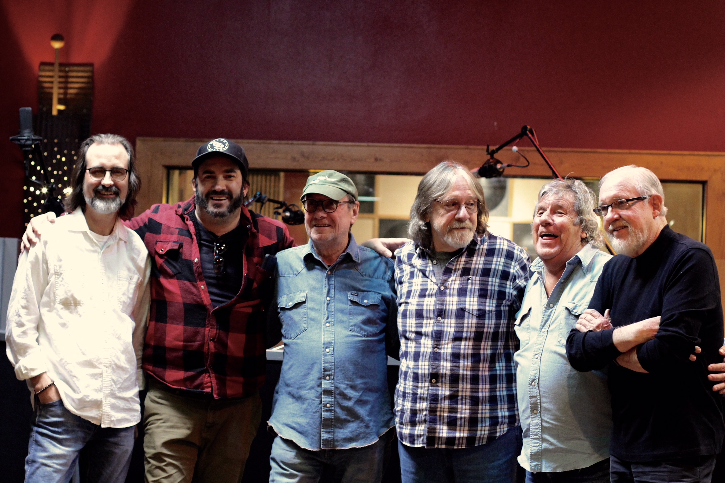 Jimmy Nutt, James Leblanc, Randy McCormick, Milton Sledge, Don Graham and Norbert Putnam