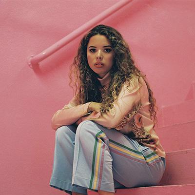 Nilüfer Yanya