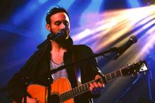 Ruston Kelly Releases New Single Mockingbird