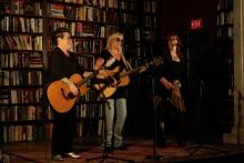 The Sling Sisters Photo Credit Alex Franklin