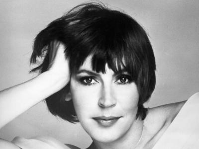 Helen Reddy