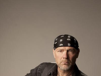 Les Stroud