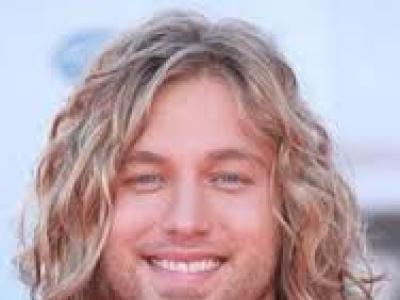 Casey James